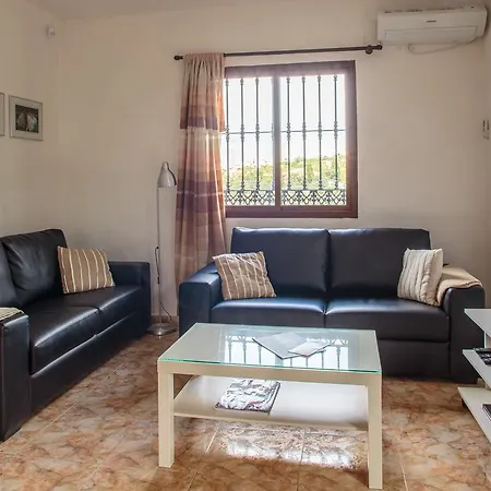 Casa rural El Roble Holidays *