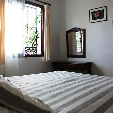 Casa rural El Roble Holidays *
